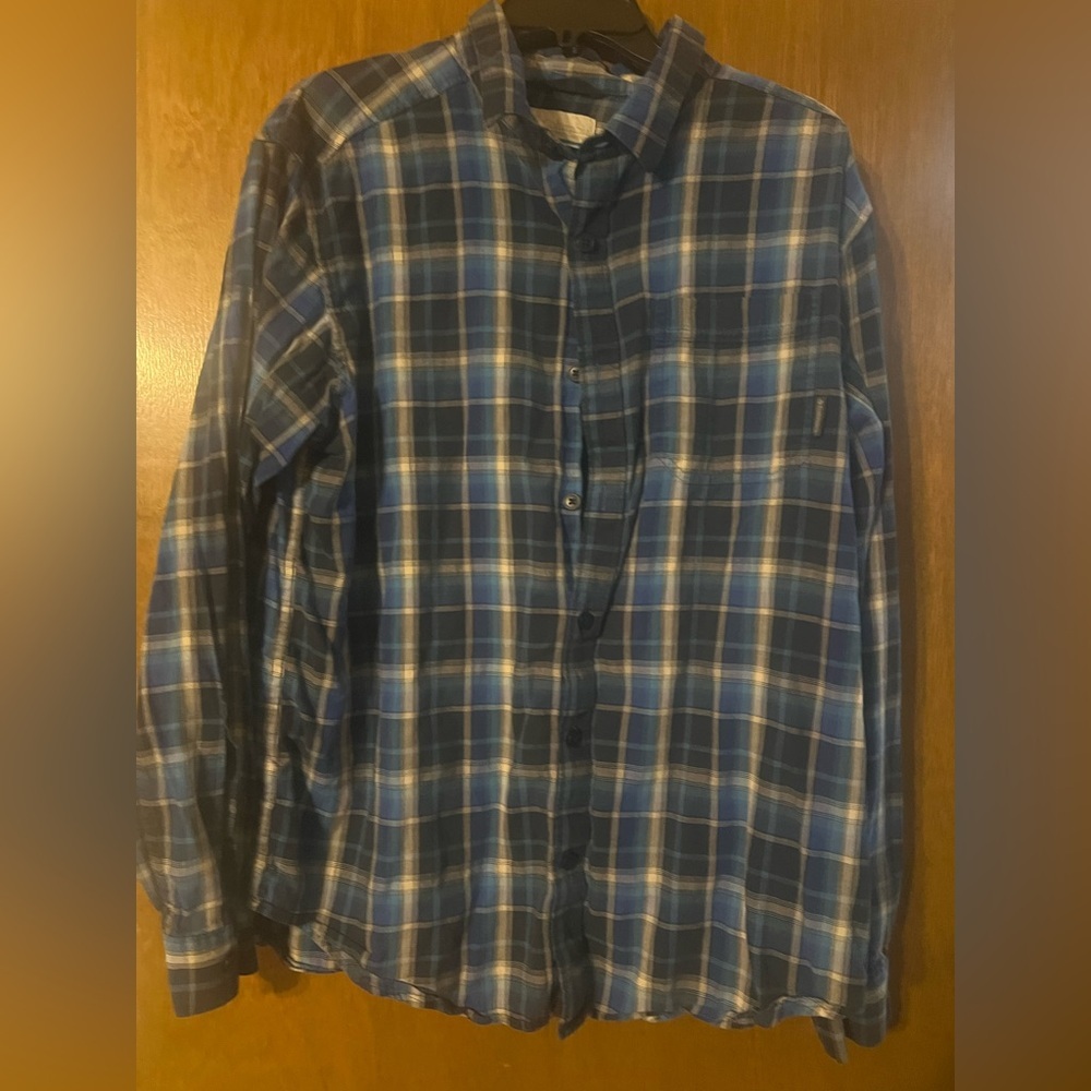 Columbia Navy and White Plaid Shirt